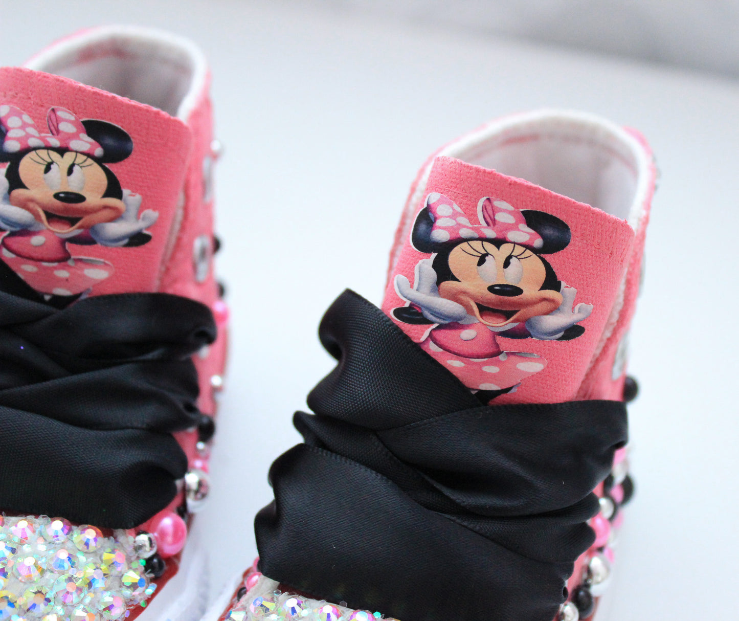 Minnie Mouse shoes- Minnie Mouse bling Converse-Girls Minnie Mouse Shoes- Minnie Mouse Converse