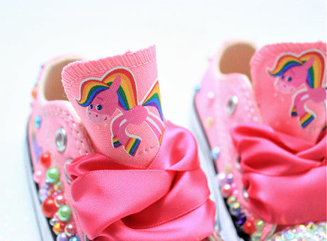 Baby's first shoes- Baby's first bling Converse-Girls Baby's first Shoes-Rainbow horse shoes