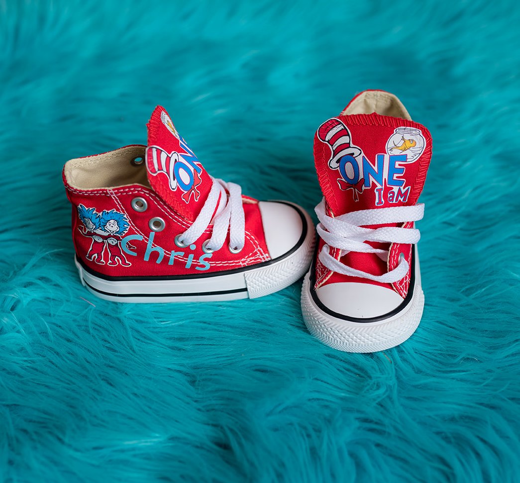 have at se Overbevisende Cat in the hat shoes-Cat in the Hat Converse-Boys Dr.suess Shoes – Pink  Toes & Hair Bows