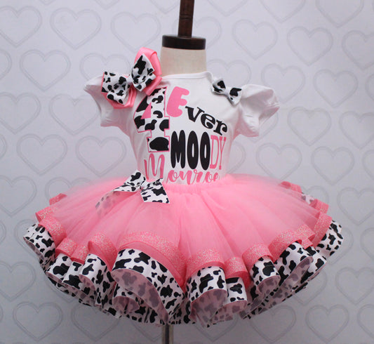 Cow tutu set-Cow outfit-Cow birthday outfit- cow birthday-4-Ever MOOdy outfit